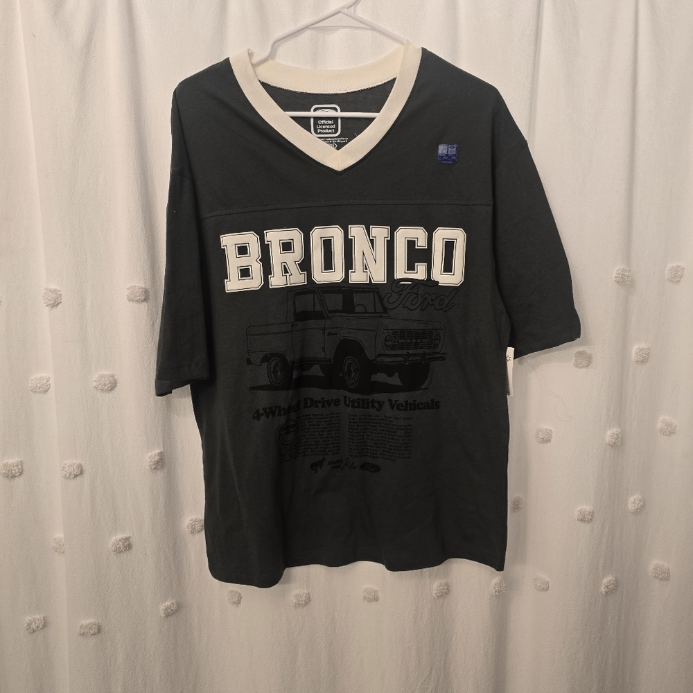 Ladies Ford Bronco Graphic T-Shirt Various Sizes Nwt